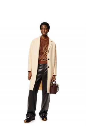 Abrigos Loewe Anagram coat in wool and cashmere Mujer Milk | 304QVAURJ