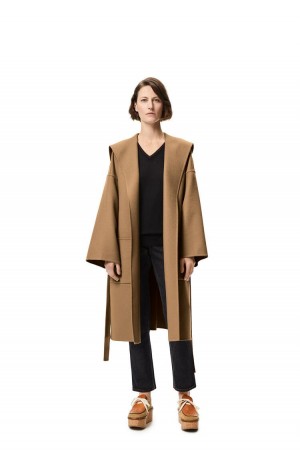 Abrigos Loewe Encapuchado belted coat in wool and cashmere Mujer Camel | 140XNIYLT