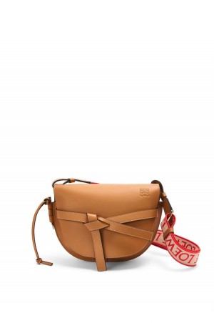 Bolsa De Hombro Loewe Small Gate bag in soft calfskin and jacquard Mujer Warm Desert | 296LROIAH