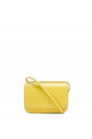 Bolsa De Hombro Loewe Small Goya bag in silk calfskin Mujer Amarillo | 073FVTBDP