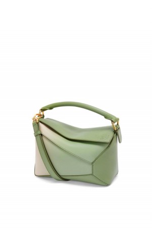 Bolsa De Hombro Loewe Small Puzzle Edge bag in degrade nappa calfskin Mujer Verde Menta | 784UCDWTJ