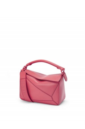 Bolsa De Hombro Loewe Small Puzzle bag in satin calfskin Mujer Plumrose | 594IFUVPK