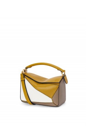 Bolsa De Hombro Loewe Small Puzzle bag in classic calfskin Mujer Blancas | 347IPVTDF