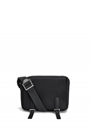 Bolsa De Mensajero Loewe XS Military messenger bag in soft grained calfskin Hombre Negras | 430AIFPEV