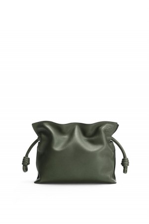 Bolsas Hombro Loewe Mini Flamenco clutch in nappa calfskin Mujer Kaki | 418YBNDXZ