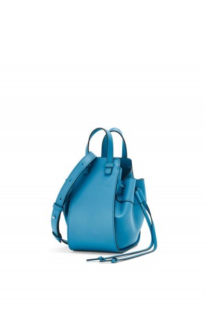 Bolsas Hombro Loewe Mini Hammock drawstring in classic calfskin Mujer Azules | 362KCXIBV