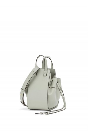 Bolsas Hombro Loewe Mini Hammock drawstring in classic calfskin Mujer Gris | 584YIXQCZ