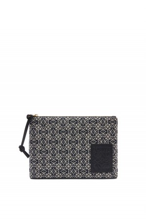 Bolso Pequeño Loewe Oblong pouch in Anagram jacquard and calfskin Hombre Azul Marino Negras | 821PVEQSB