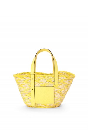 Bolso Tote Loewe Basket bag in palm leaf and calfskin Mujer Limón | 027WZPNEH