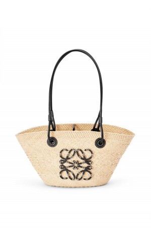 Bolso Tote Loewe Small Anagram Basket bag in iraca palm and calfskin Mujer Negras | 697HBRDGC