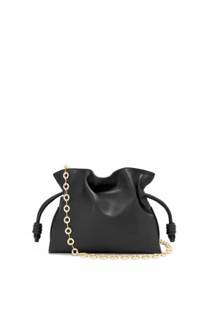 Bolsos Mini Loewe Mini Flamenco clutch in nappa calfskin with chain Mujer Negras | 795MVBJLG