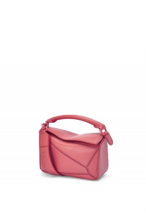 Bolsos Mini Loewe Mini Puzzle bag in satin calfskin Mujer Plumrose | 618KUJVLP