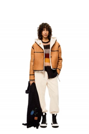 Chaquetas Loewe Encapuchado jacket in shearling Mujer Beige Marrones Oscuro | 342REWFOY