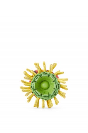 Charms Loewe Cactus stud flower in classic calfskin Mujer Rojas Amarillo | 268NOEFUG