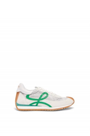 Zapatillas Loewe Flow runner in technical mesh and suede Mujer Plateadas Blancas Verde | 961SKLQAM