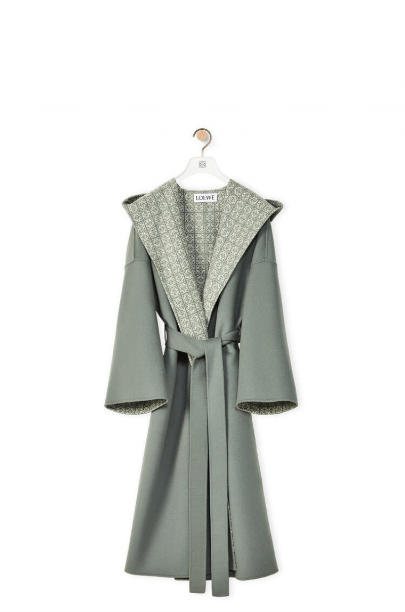 Abrigos Loewe Anagram jacquard hooded coat in wool Mujer Kaki Verde Blancas | 650VRKPHX