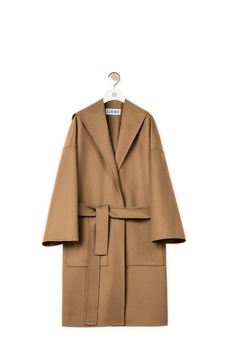 Abrigos Loewe Encapuchado belted coat in wool and cashmere Mujer Camel | 140XNIYLT