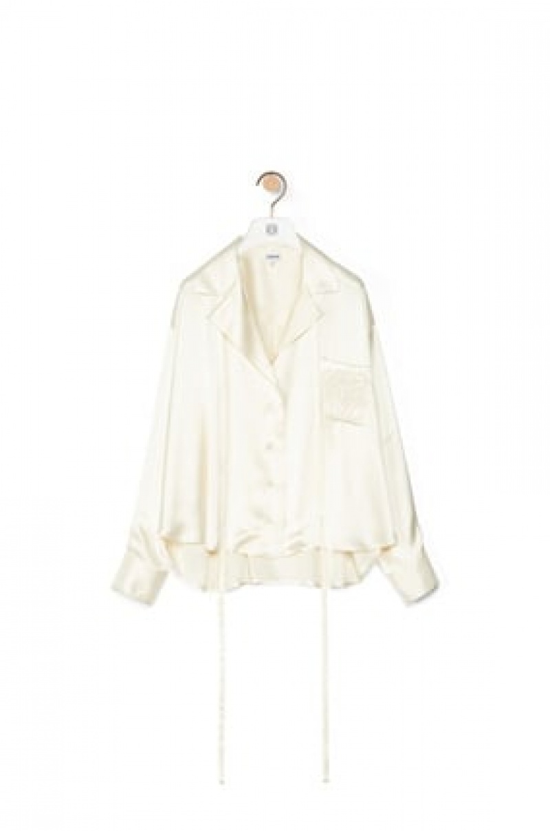 Blusa Loewe Anagram embroidered pyjama blouse in satin Mujer Blancas | 809XKDNCP