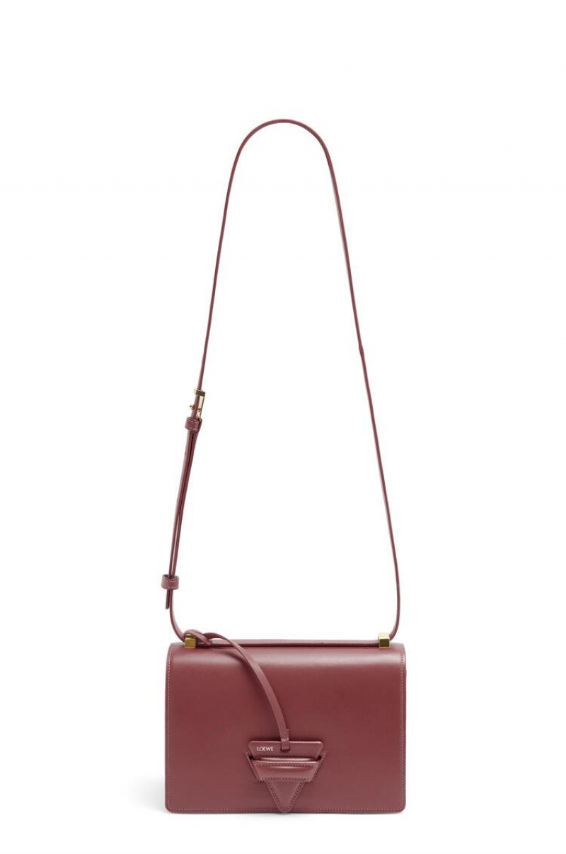 Bolsa De Hombro Loewe Barcelona bag in silk calfskin Mujer Berry | 475HLETAU