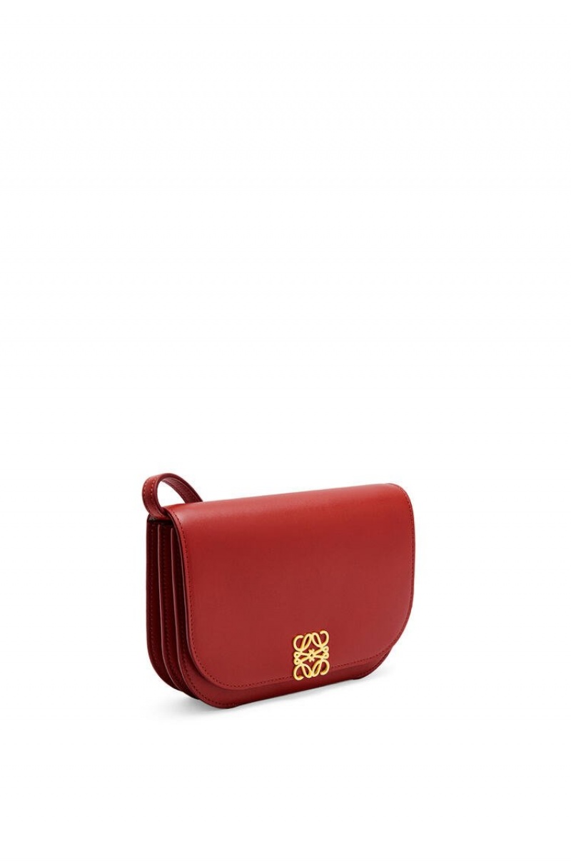 Bolsa De Hombro Loewe Goya Accordion clutch in silk calfskin Mujer Rojas Oscuro | 721DPOWMK