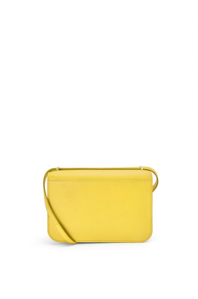 Bolsa De Hombro Loewe Goya bag in silk calfskin Mujer Amarillo | 218HICFBO