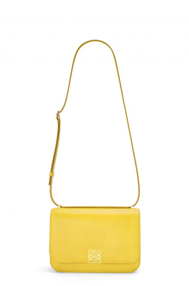 Bolsa De Hombro Loewe Goya bag in silk calfskin Mujer Amarillo | 218HICFBO