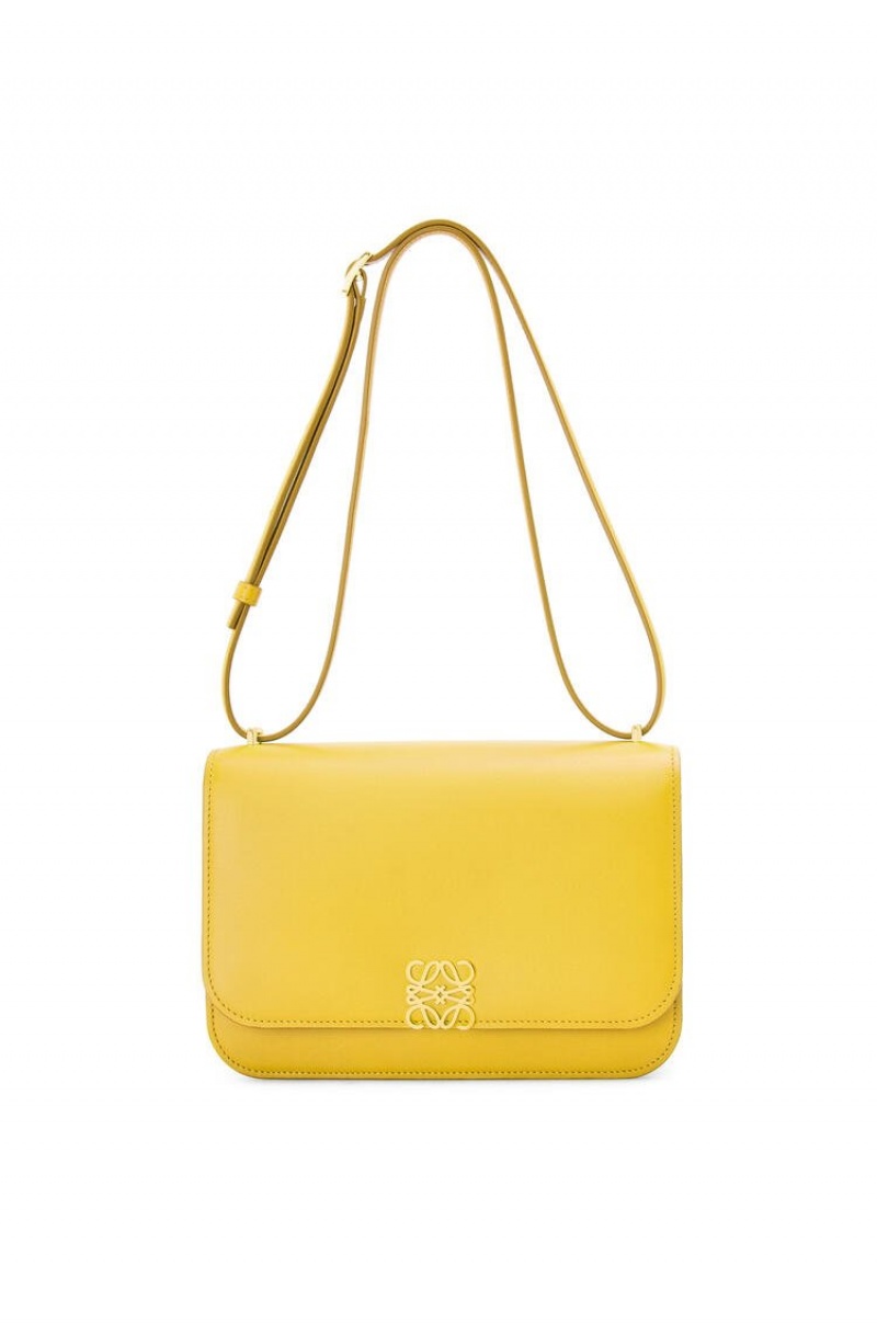 Bolsa De Hombro Loewe Goya bag in silk calfskin Mujer Amarillo | 218HICFBO