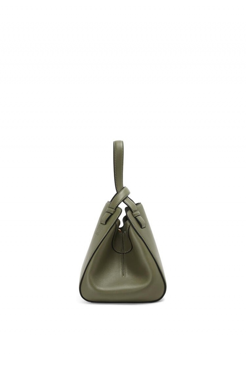 Bolsa De Hombro Loewe Hammock Nugget bag in nappa calfskin Mujer Verde | 265IBVDQN