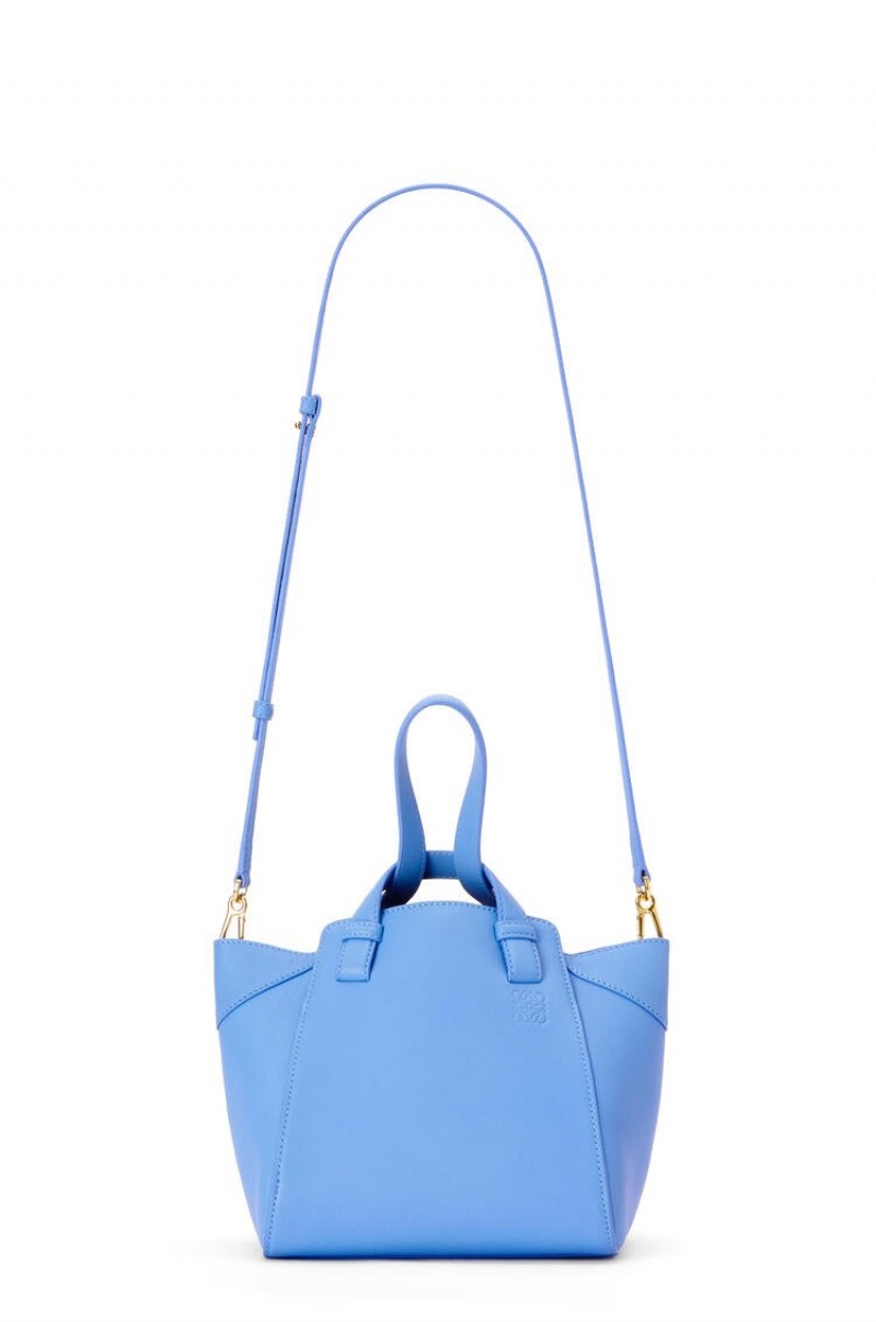 Bolsa De Hombro Loewe Hammock Nugget bag in nappa calfskin Mujer Azules | 067QXUTLK