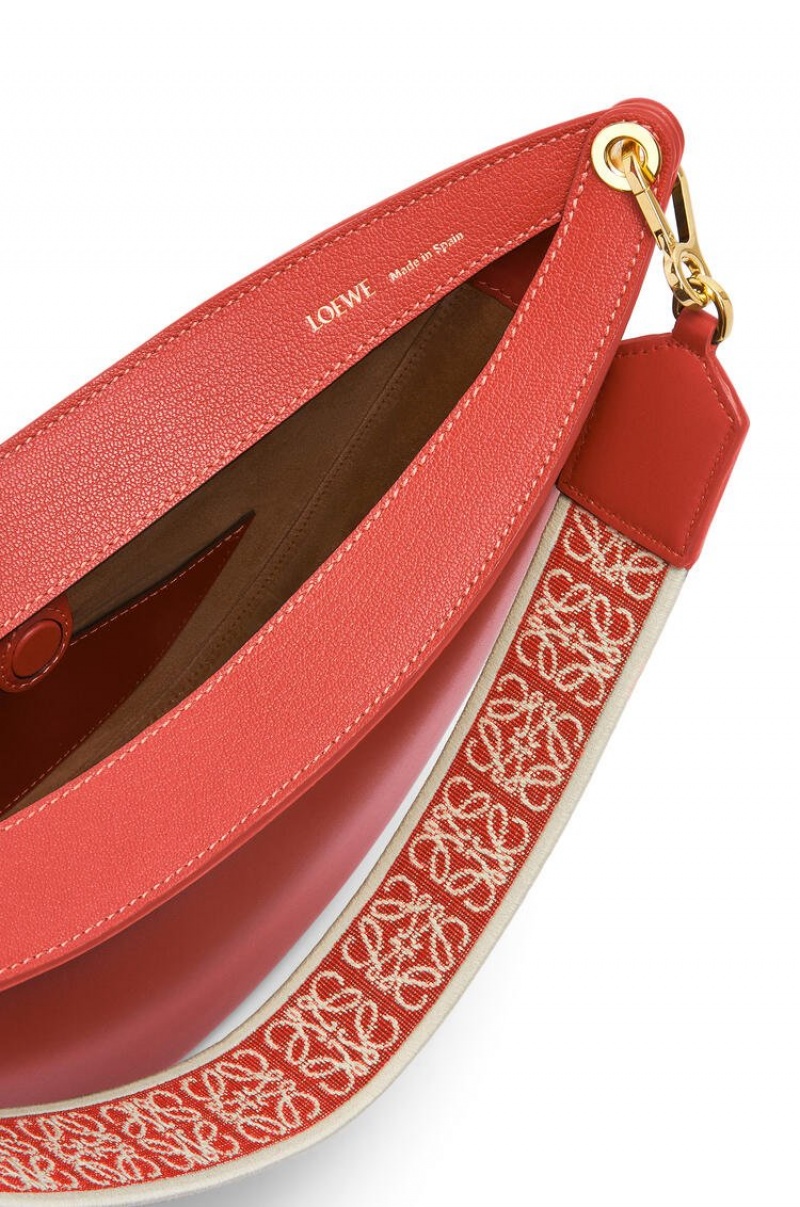 Bolsa De Hombro Loewe LOEWE Luna bag in satin calfskin and jacquard Mujer Rojas | 450GXETJY