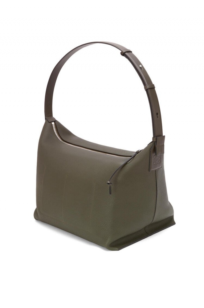 Bolsa De Hombro Loewe Large Cubi bag in grained calfskin Hombre Kaki Oscuro Verde | 605VLQNRY