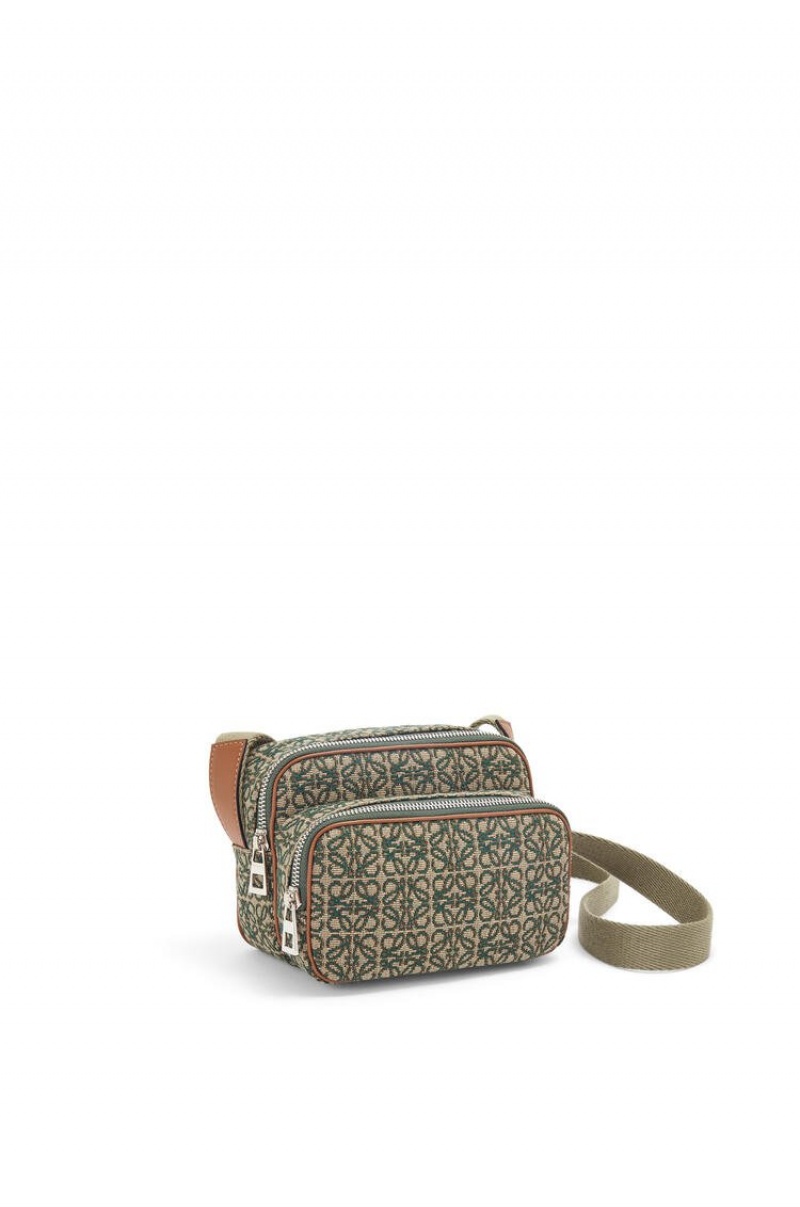 Bolsa De Hombro Loewe Mini Camera bag in Anagram jacquard and calfskin Hombre Kaki Verde | 504WRQYVJ