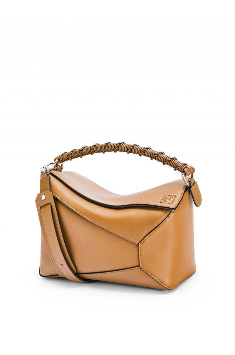 Bolsa De Hombro Loewe Puzzle Edge bag in nappa calfskin Mujer Warm Desert | 130DQCVWN