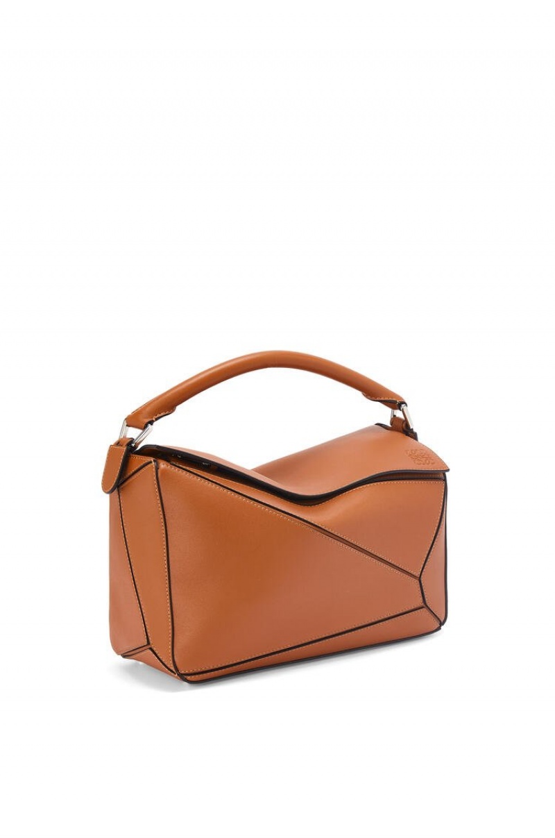 Bolsa De Hombro Loewe Puzzle bag in classic calfskin Mujer Tan | 945HRGBJO