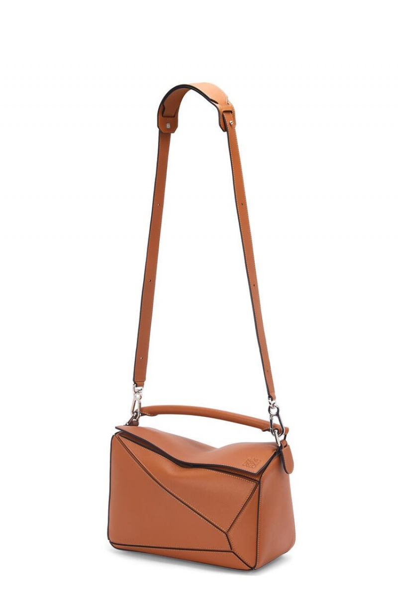 Bolsa De Hombro Loewe Puzzle bag in classic calfskin Mujer Tan | 945HRGBJO