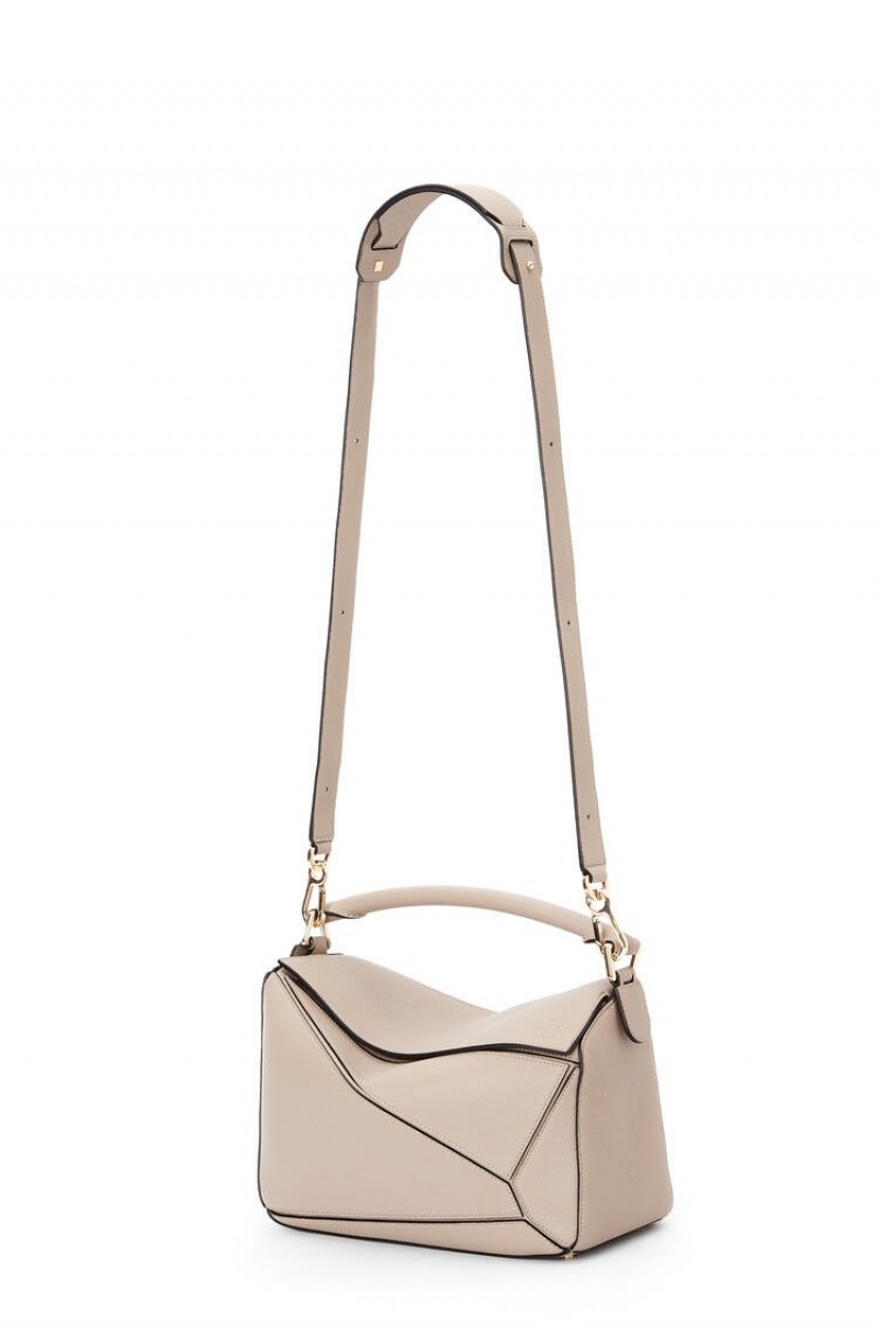 Bolsa De Hombro Loewe Puzzle bag in soft grained calfskin Mujer Sand | 718INVRJX