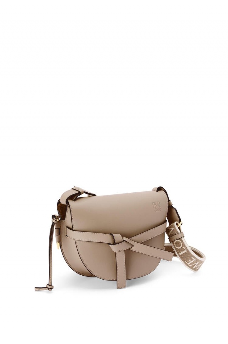 Bolsa De Hombro Loewe Small Gate bag in soft calfskin and jacquard Mujer Sand | 729ZOBKUG