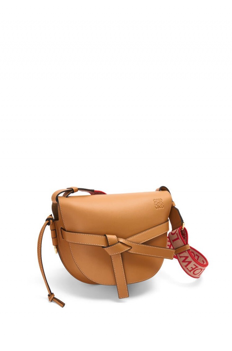 Bolsa De Hombro Loewe Small Gate bag in soft calfskin and jacquard Mujer Warm Desert | 296LROIAH