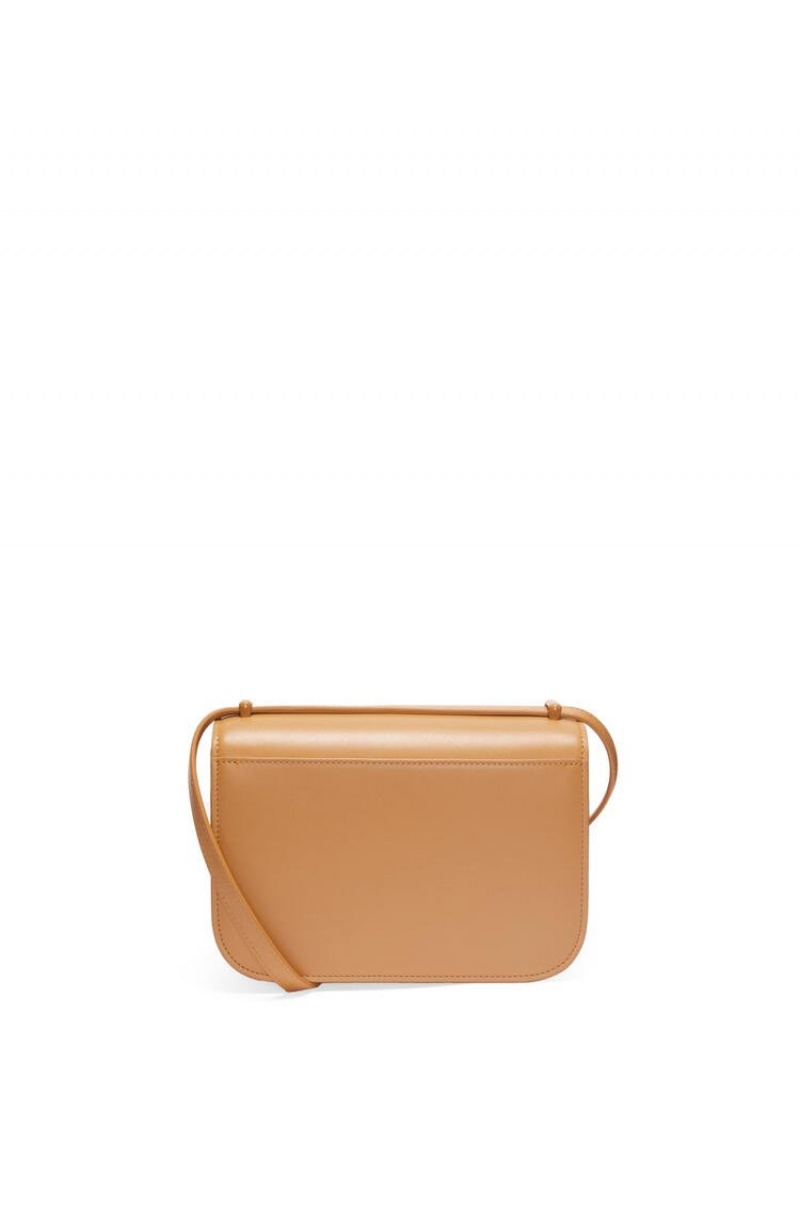 Bolsa De Hombro Loewe Small Goya bag in silk calfskin Mujer Warm Desert | 078LMZIJU