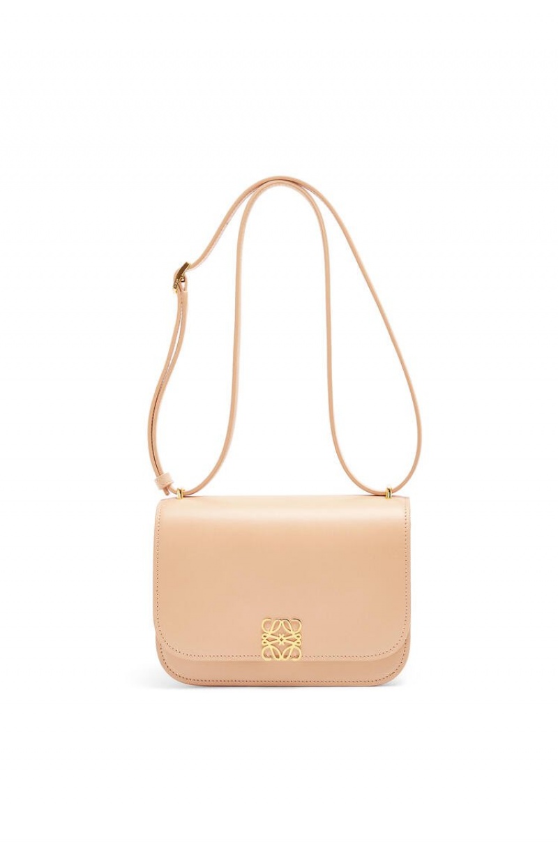 Bolsa De Hombro Loewe Small Goya bag in silk calfskin Mujer Nude | 735HMEURO