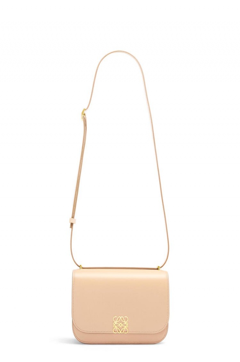 Bolsa De Hombro Loewe Small Goya bag in silk calfskin Mujer Nude | 735HMEURO