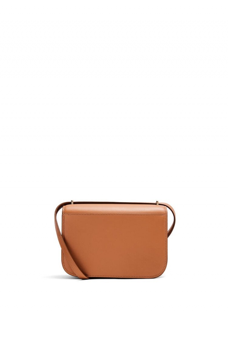 Bolsa De Hombro Loewe Small Goya bag in silk calfskin Mujer Tan | 591FTUGXO