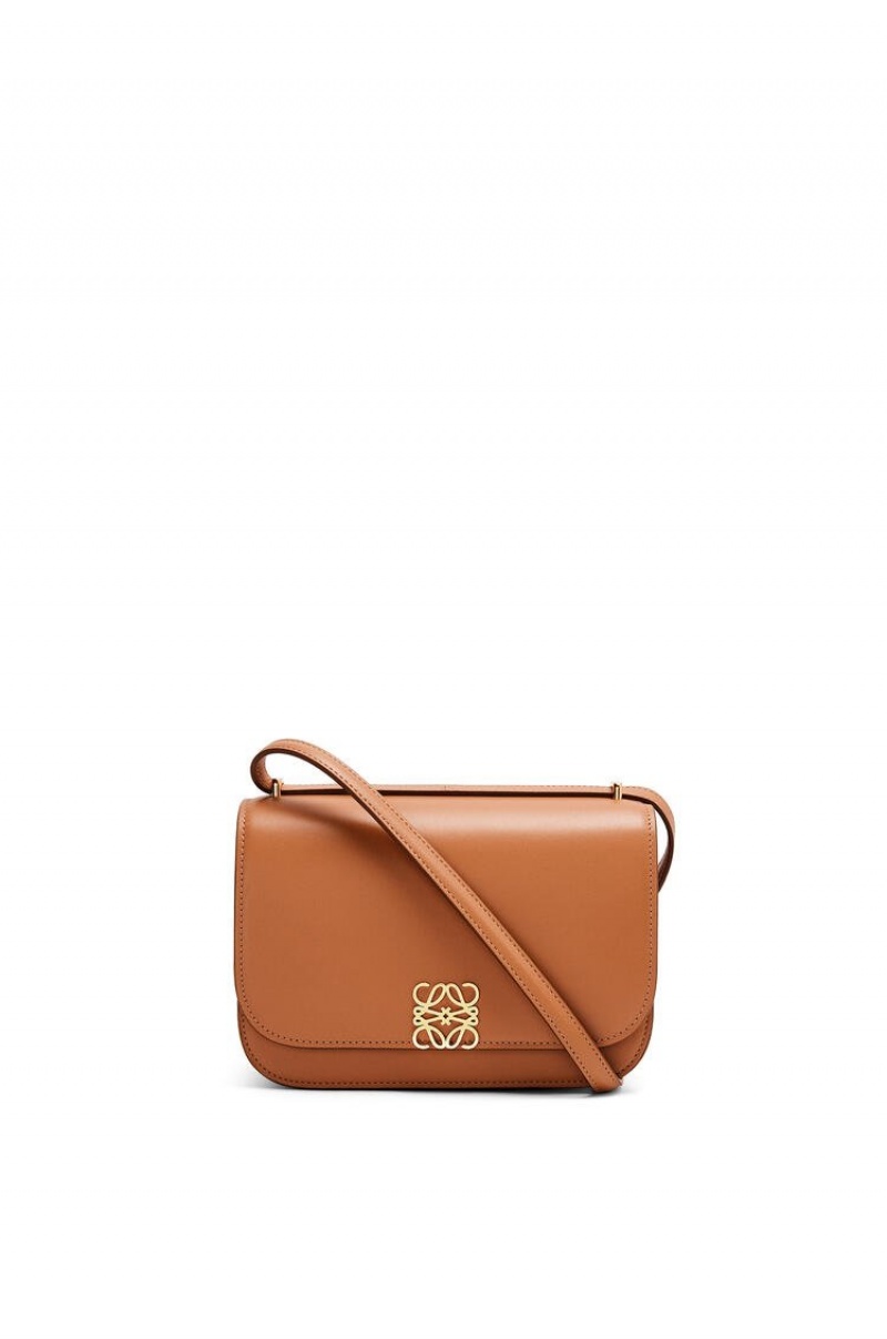 Bolsa De Hombro Loewe Small Goya bag in silk calfskin Mujer Tan | 591FTUGXO