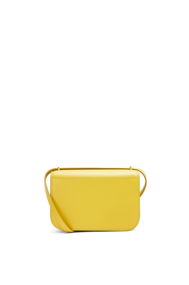 Bolsa De Hombro Loewe Small Goya bag in silk calfskin Mujer Amarillo | 073FVTBDP