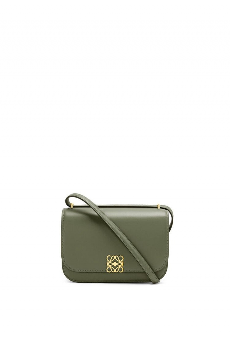 Bolsa De Hombro Loewe Small Goya bag in silk calfskin Mujer Verde | 532KZDYBH