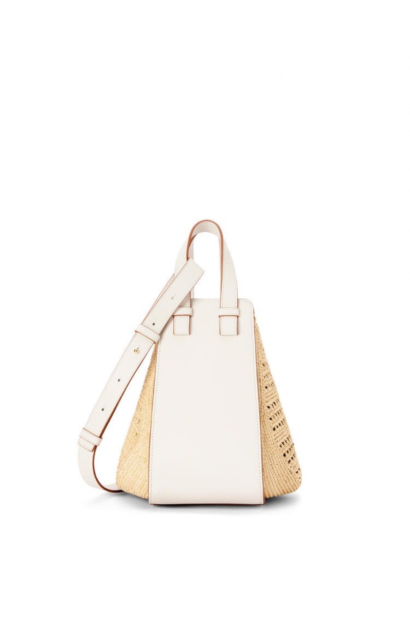 Bolsa De Hombro Loewe Small Hammock bag in raffia and calfskin Mujer Blancas | 956NKGSBT