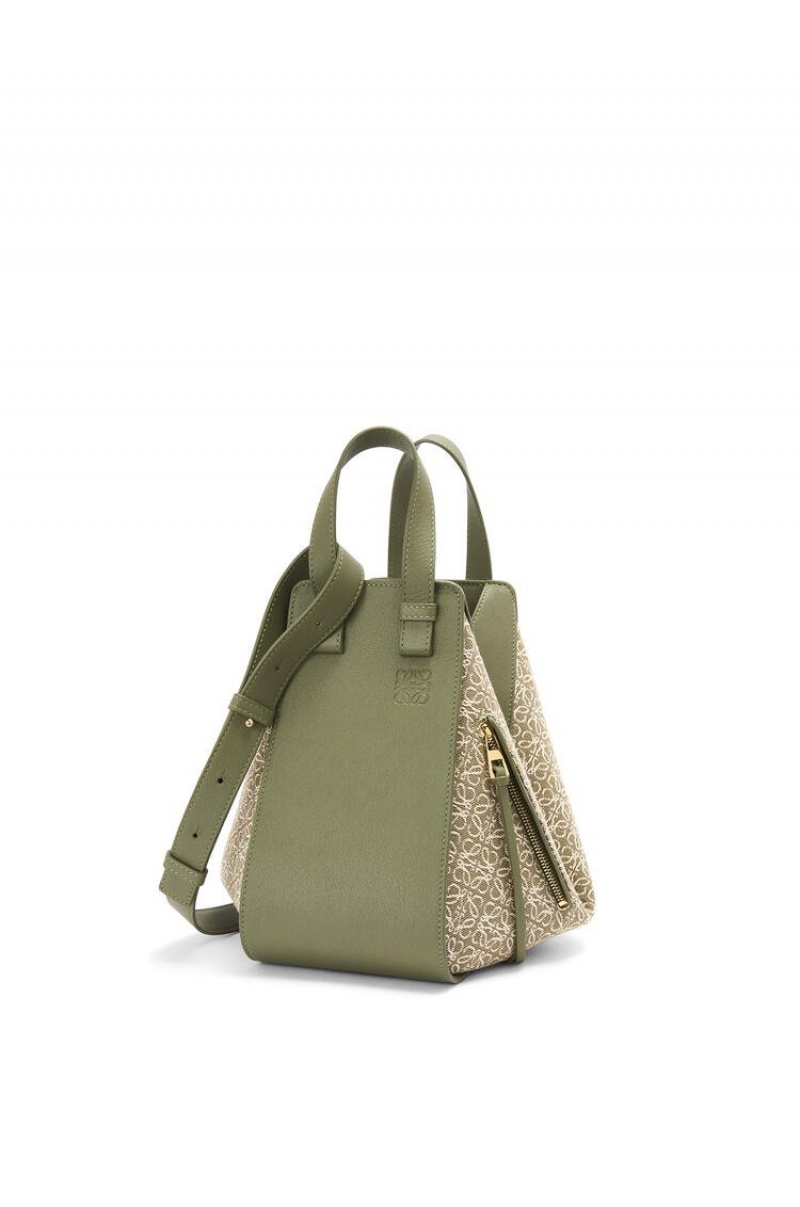 Bolsa De Hombro Loewe Small Hammock bag in Anagram jacquard and calfskin Mujer Verde Verde | 108QWXOPK