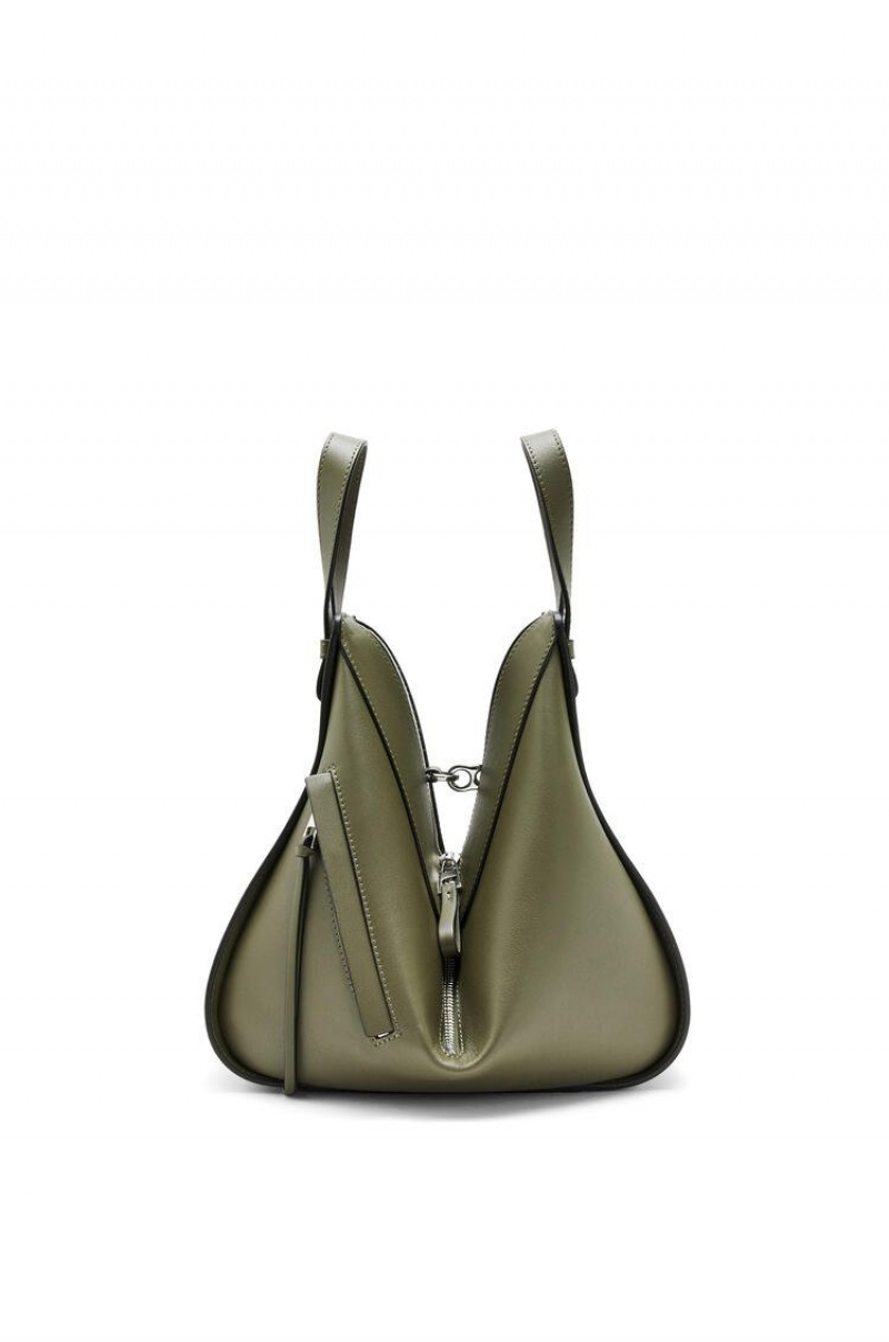 Bolsa De Hombro Loewe Small Hammock bag in classic calfskin Mujer Verde | 312BZGTDF