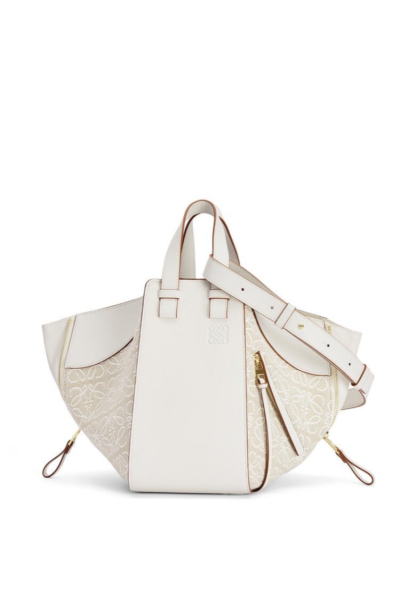 Bolsa De Hombro Loewe Small Hammock bag in Anagram jacquard and calfskin Mujer Blancas | 965FNUAXV