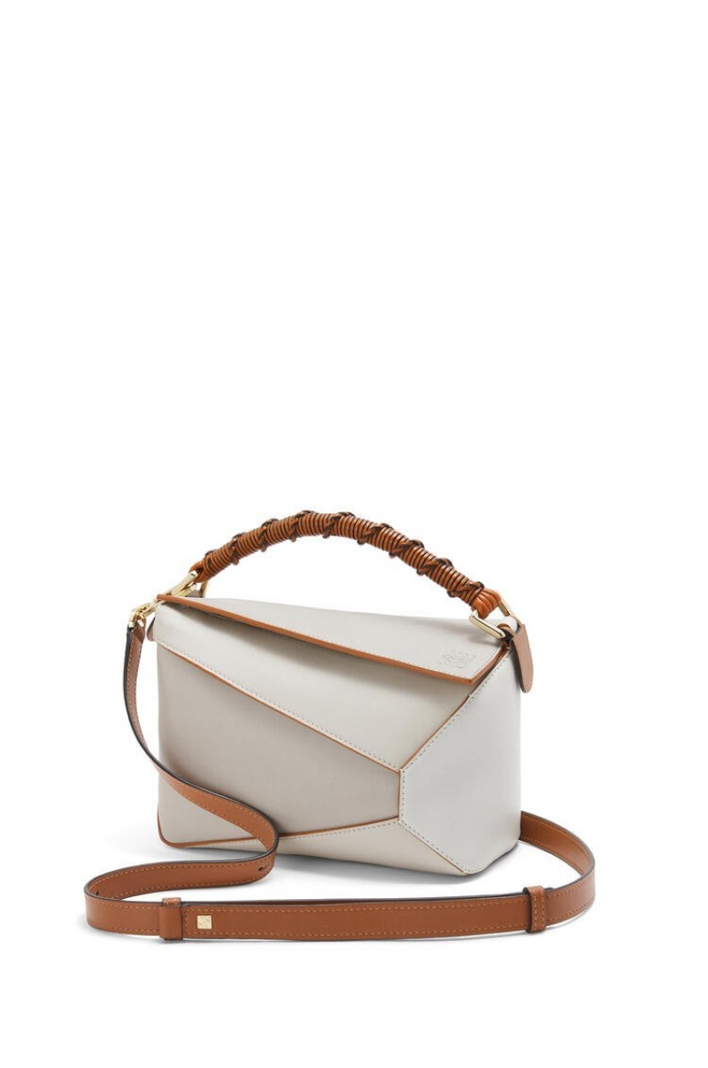 Bolsa De Hombro Loewe Small Puzzle Edge bag in nappa calfskin Mujer Blancas | 186FMOBEV